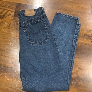 LEVI’S Vintage 900 series made in the USA 100% cotton